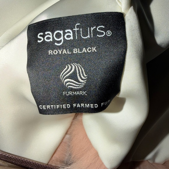 Never Worn | SagaFurs Fox Fur Cape - Picture 2 of 9